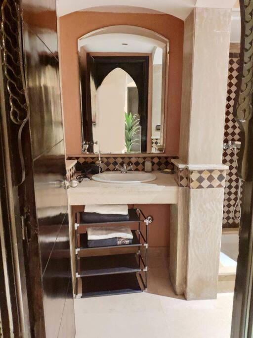 Appartement Gueliz Marrakesh Bagian luar foto